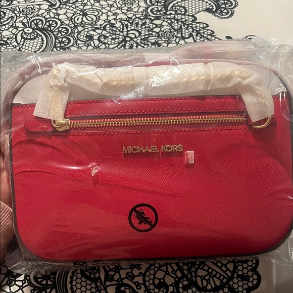 Michael Kors Jet Set Crossbody Bag - Picture 1 of 2